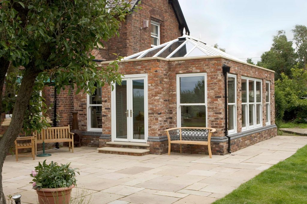 difference between orangery vs conservatory