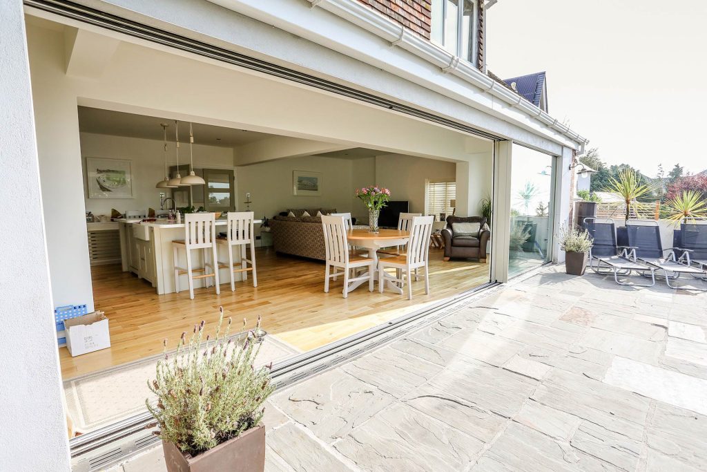 aluminium sliding doors droitwich